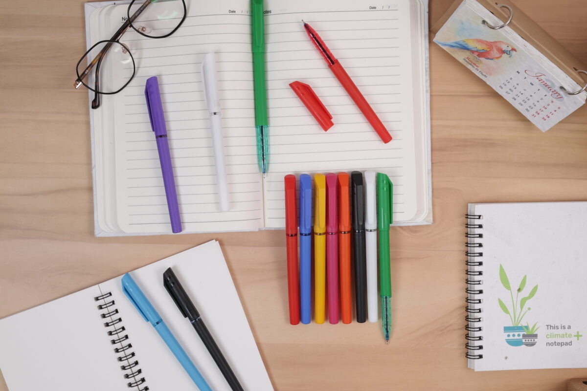 Rocket Plastic Pen (P-4.1)